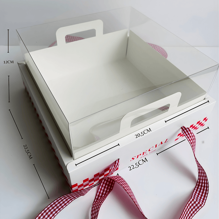 Caja de cartón con tapa transparente 8