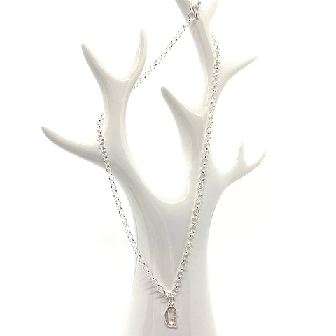 Collar Rolo Letra