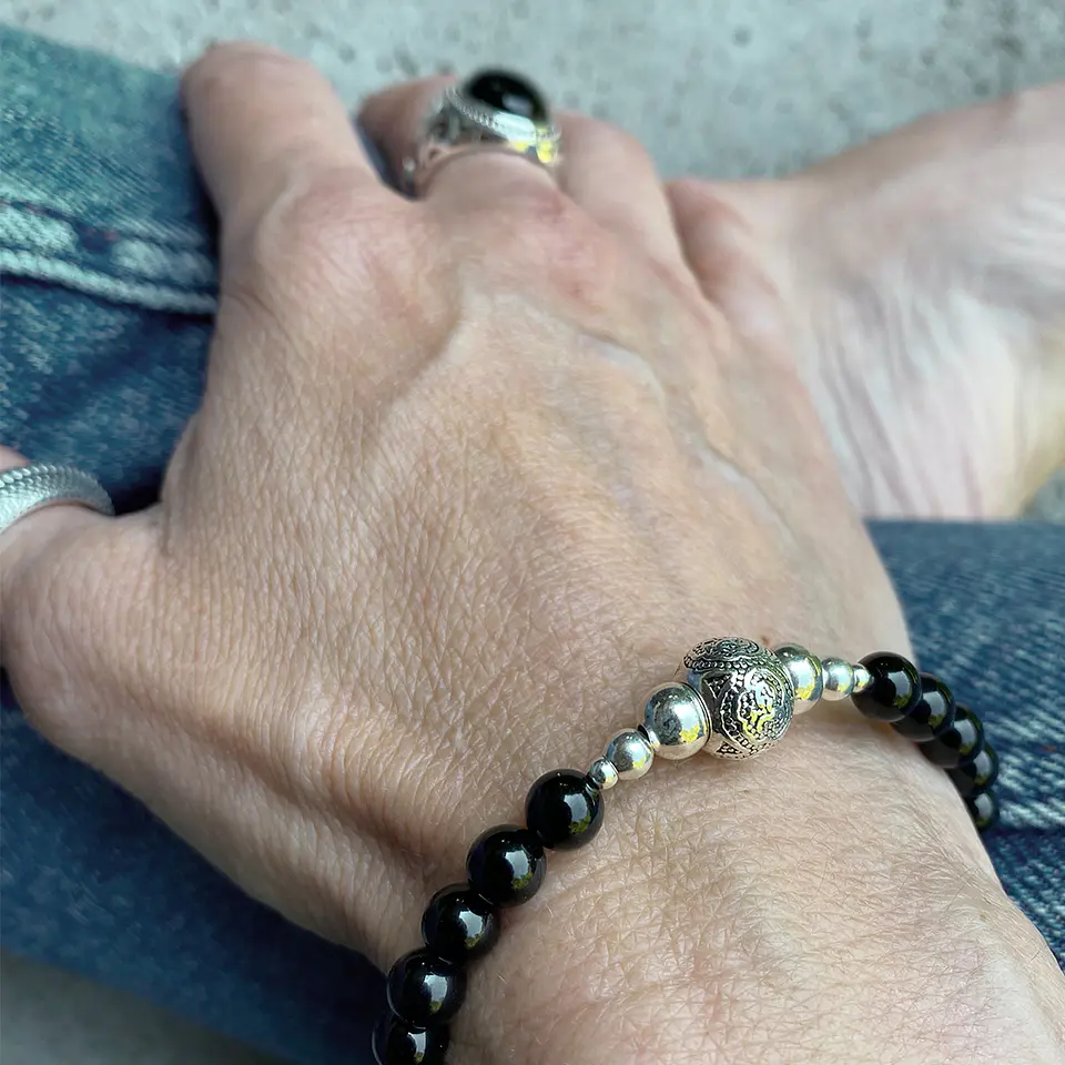 Pulsera Ónix OM 4