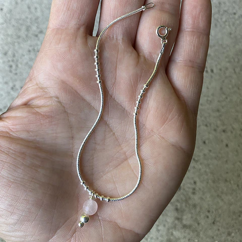 Pulsera Bolitas Cuarzo Rosado