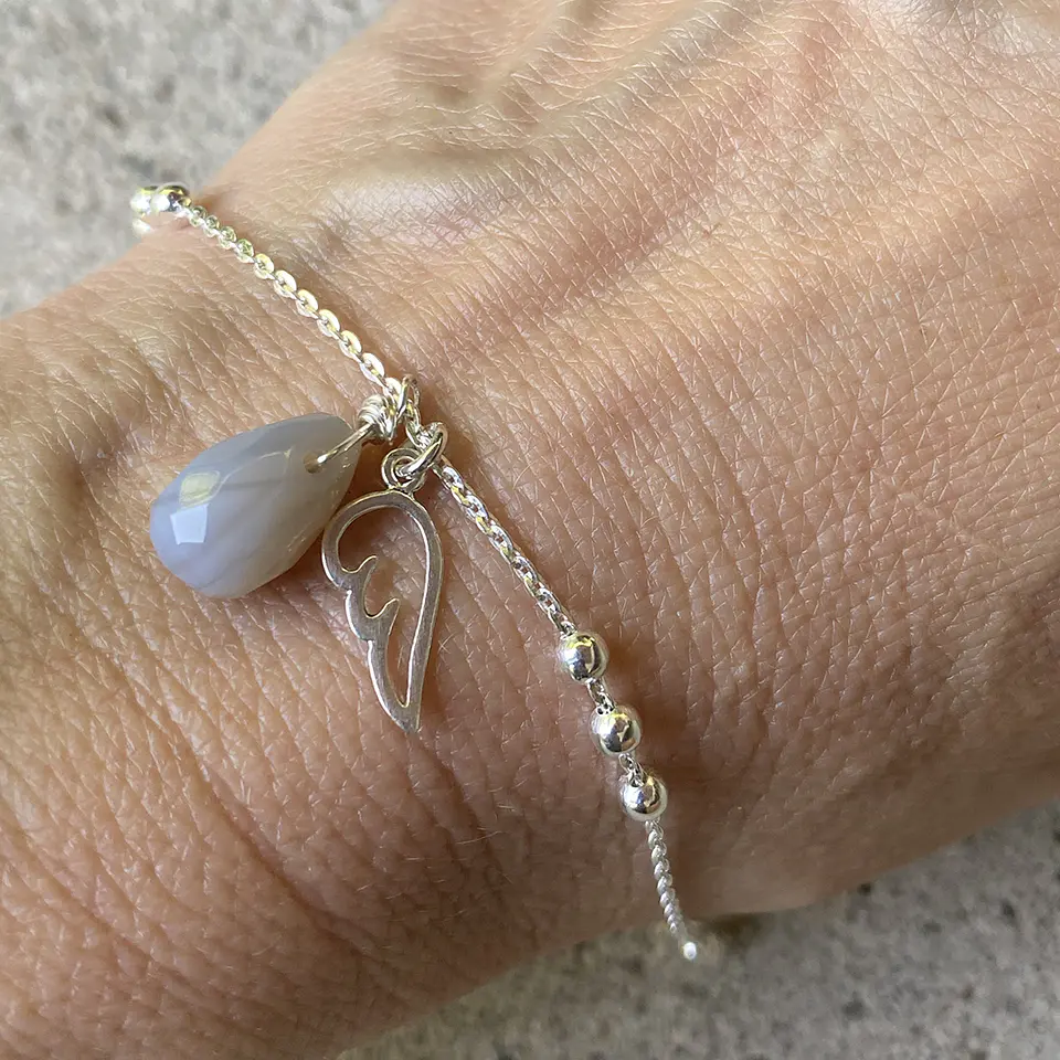 Pulsera Ala Cuarzo Gris 3