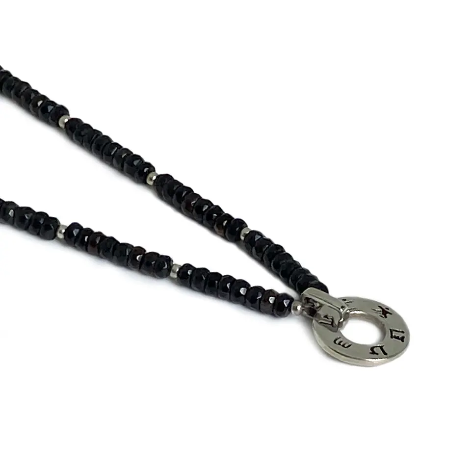 Collar Ágata Negra Mantra 3