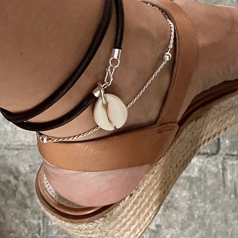 Tobillera Cuero Doble Conchita