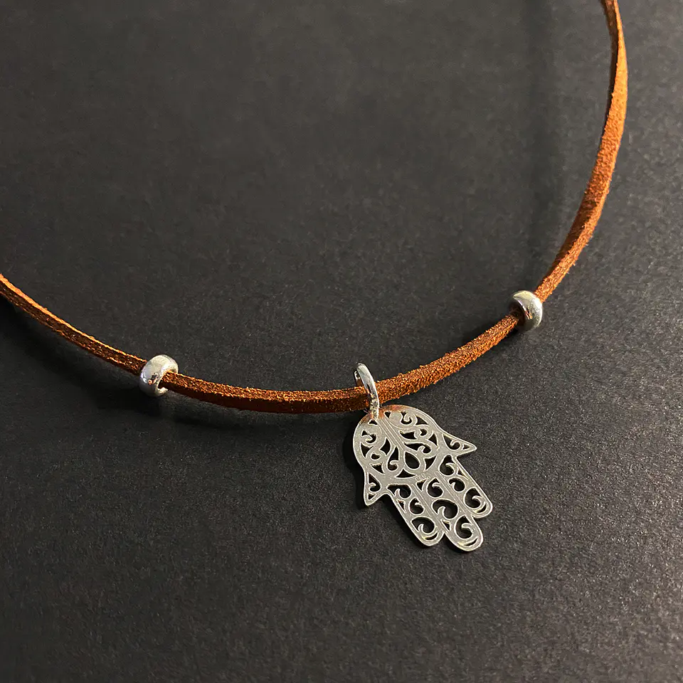 Collar Cuero Hamsa 2