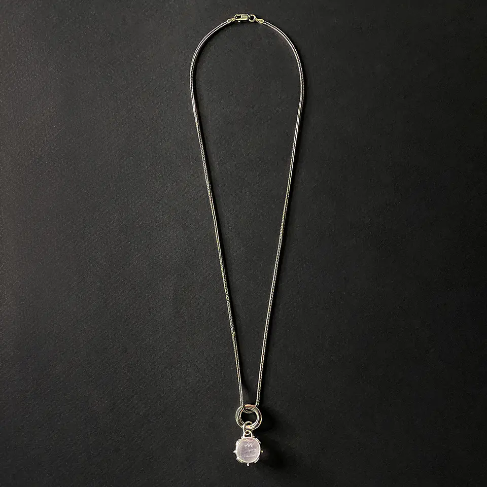 Collar Argolla Esfera Cuarzo Rosado 2