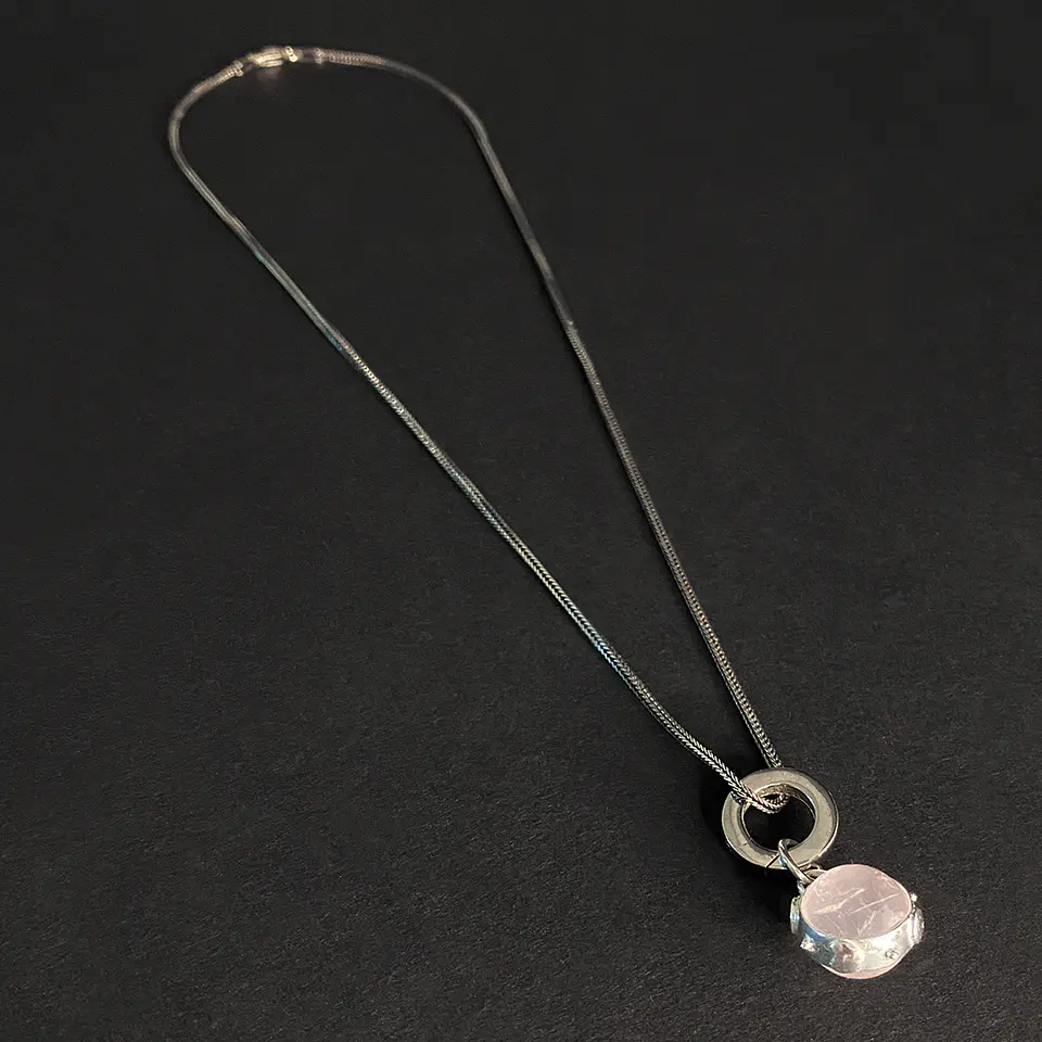 Collar Argolla Esfera Cuarzo Rosado 4