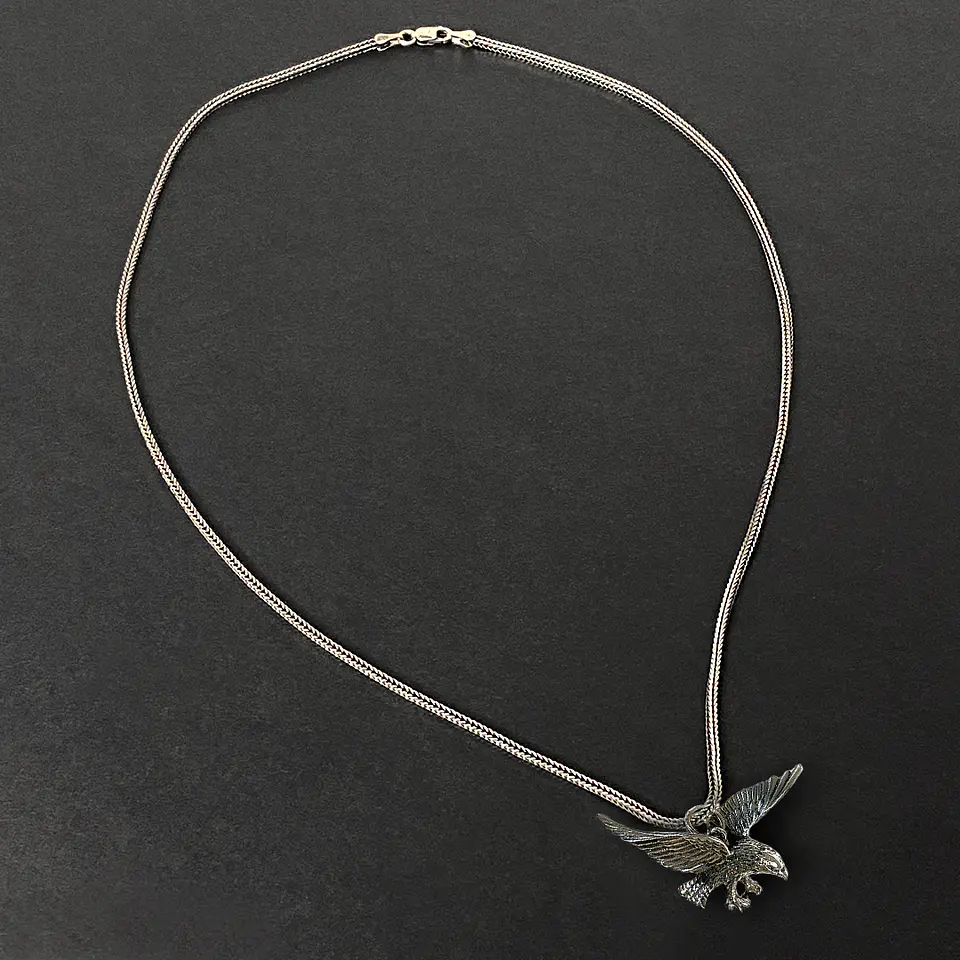 Collar Águila 1