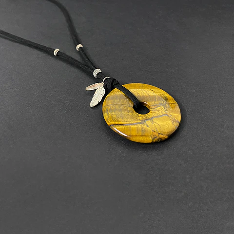 Collar Gamuza Ojo de Tigre