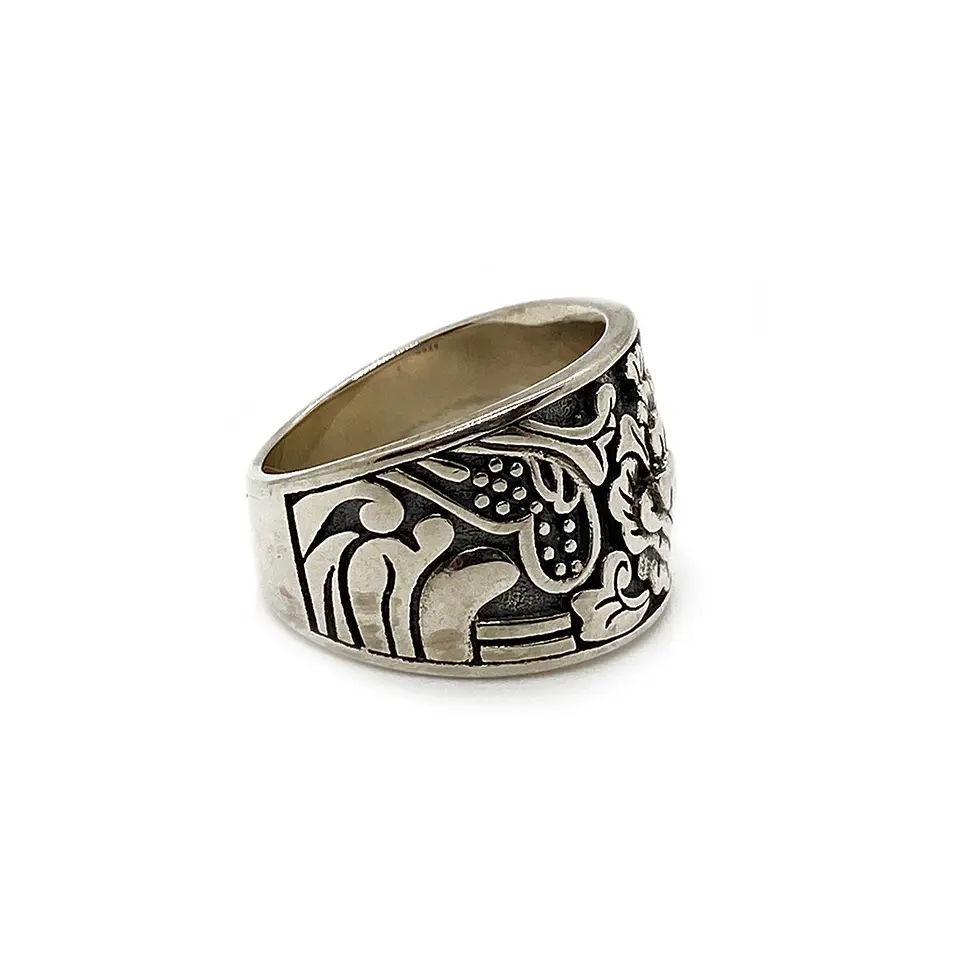 Anillo Bajo Relieve Lotus 5