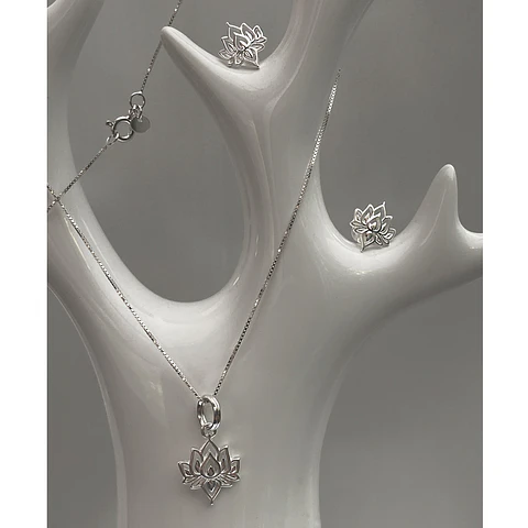 Conjunto Collar + Aros Flor de Loto