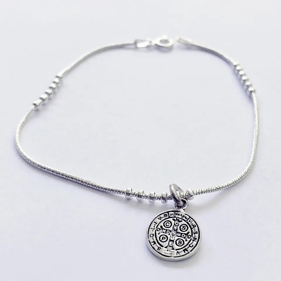 Pulsera Medalla San Benito 5
