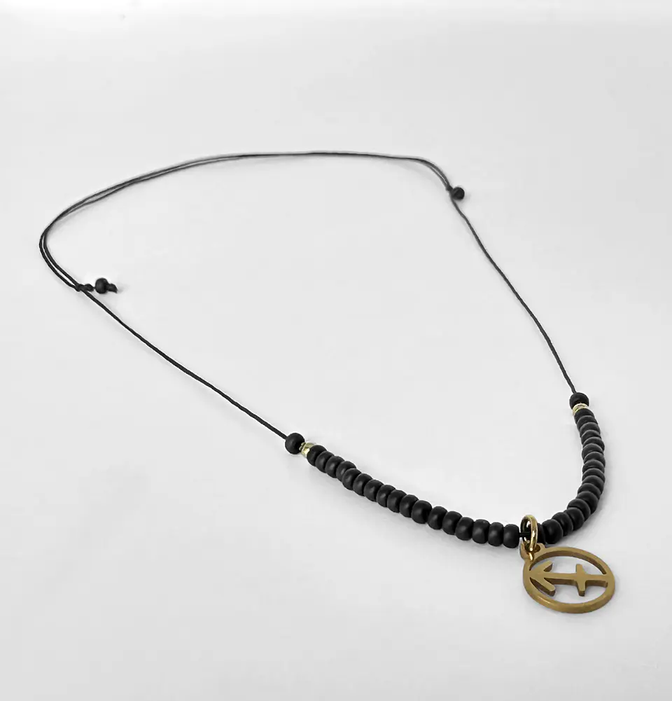 Collar Miyuki Signos Dorado 6
