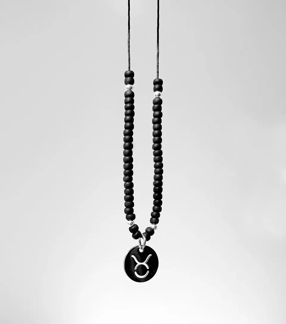 Collar Miyuki Signos Plateado 15