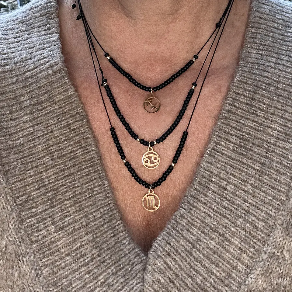 Collar Miyuki Signos Dorado 2