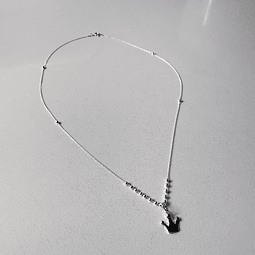 Collar Bolitas Corona