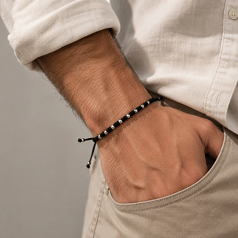 Pulsera Macramé Bolitas