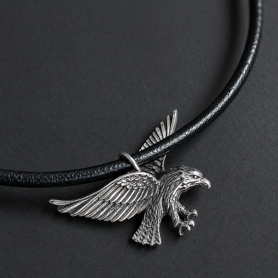 Collar Cuero Águila 4