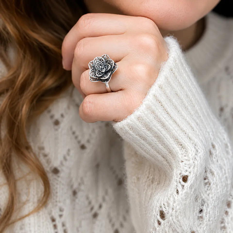 Anillo Flor 3