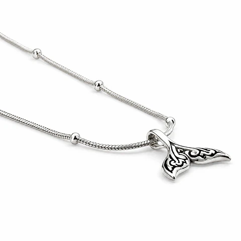 Collar Bolitas Aleta