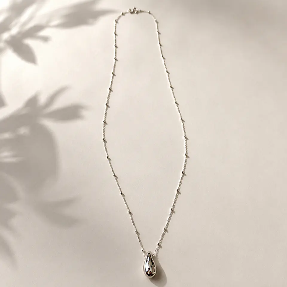 Collar Gota Plata 4