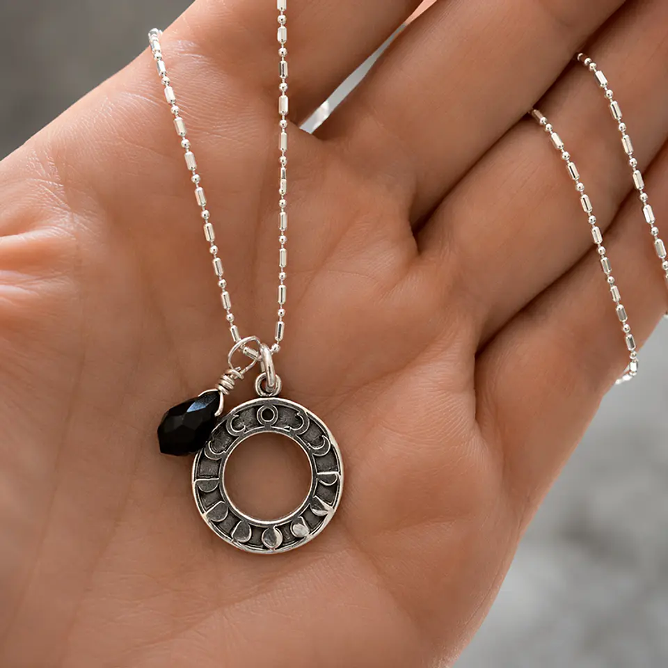 Collar Fase Lunar Ónix 1