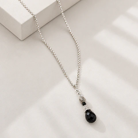 Collar Ónix Loto
