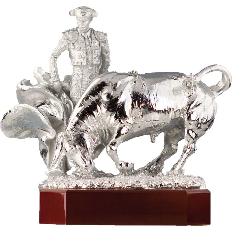 Figura torero y toro plateada 1