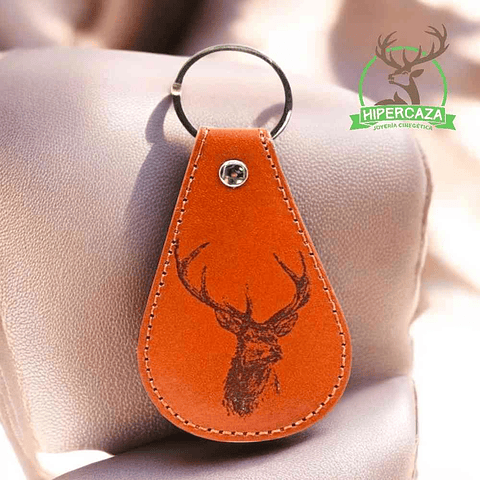 Llavero de piel personalizado ciervo 