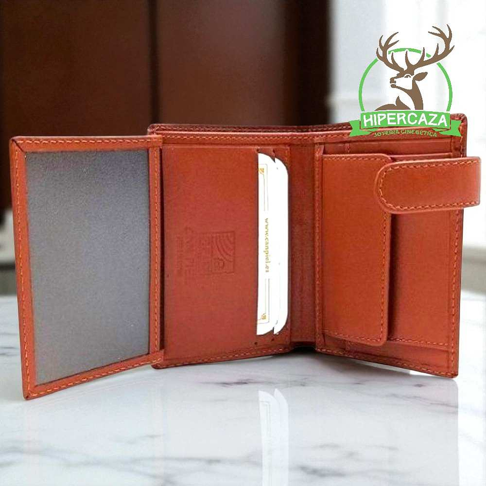 Cartera personalizada y con cierre corzo  3