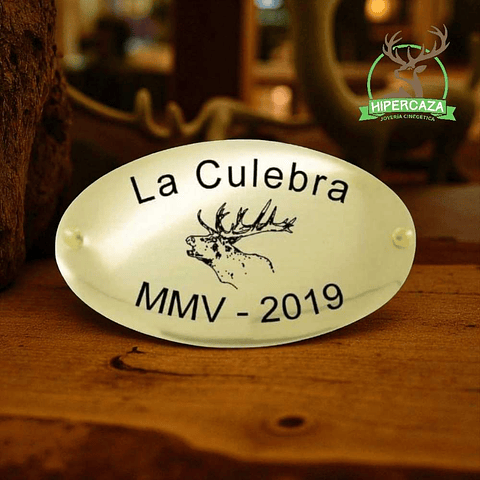 Chapa trofeo de caza de ciervo