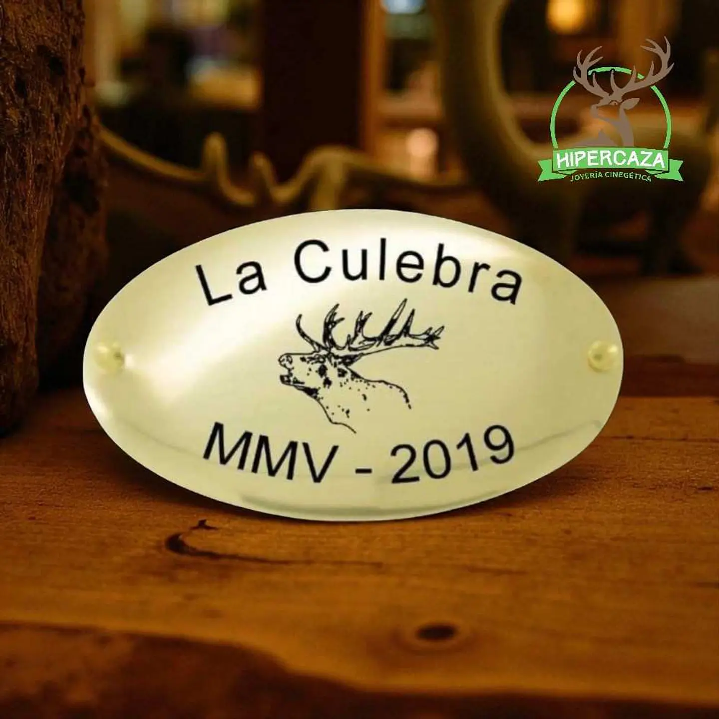 Chapa trofeo de caza de ciervo 2