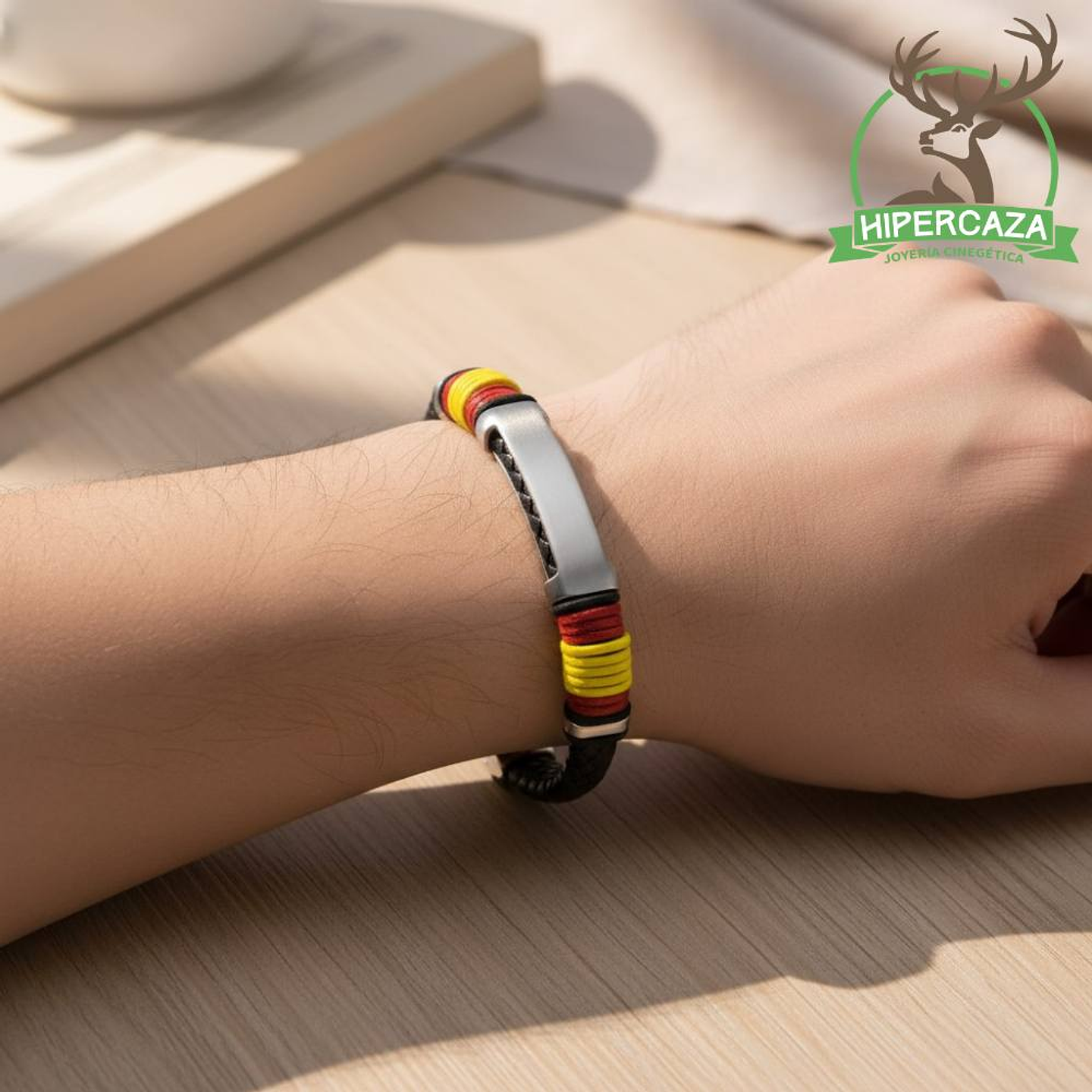 Pulsera de cuero trenzado bandera de España  2