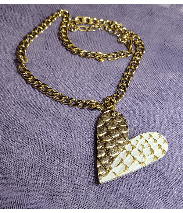 Collar Corazón Dorado