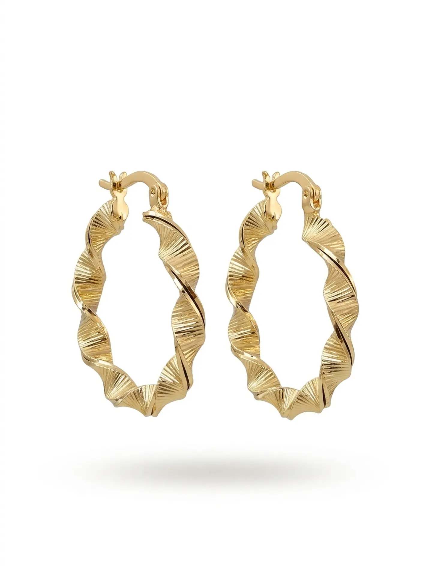 Aros Enroscados bañados en oro 18 k  1