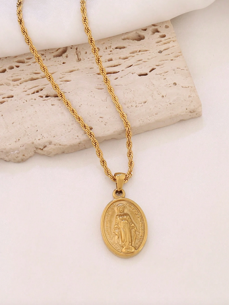 COLLAR MEDALLA VIRGEN MARIA DOREE OVAL 1