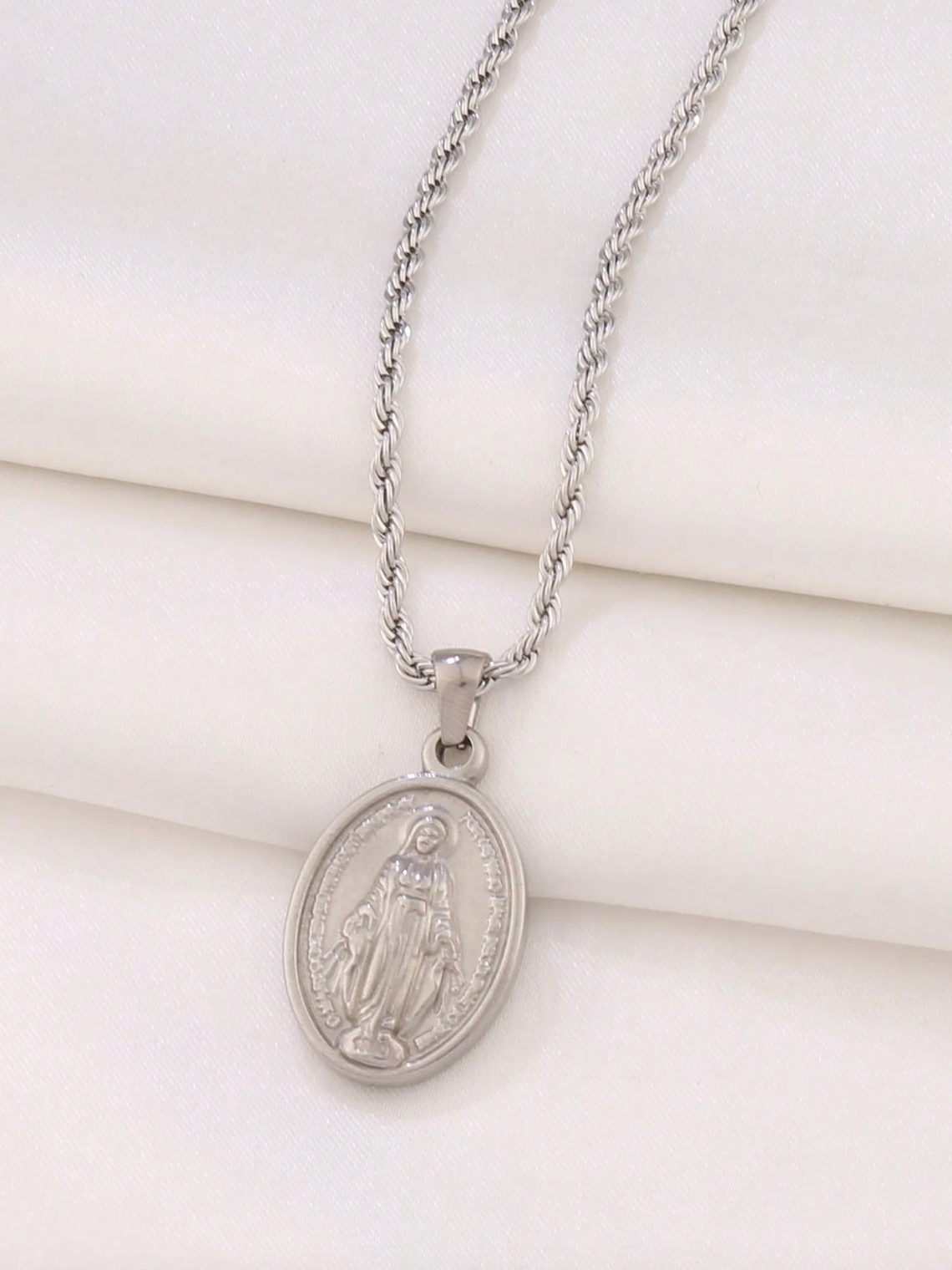 COLLAR MEDALLA VIRGEN MARIA ARGENTEE OVAL 1