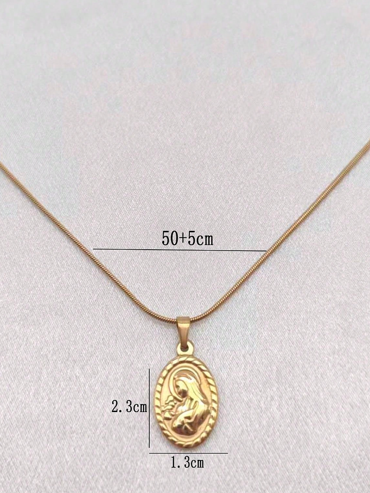 COLLAR MEDALLA DE LA VIRGEN AMADA 5