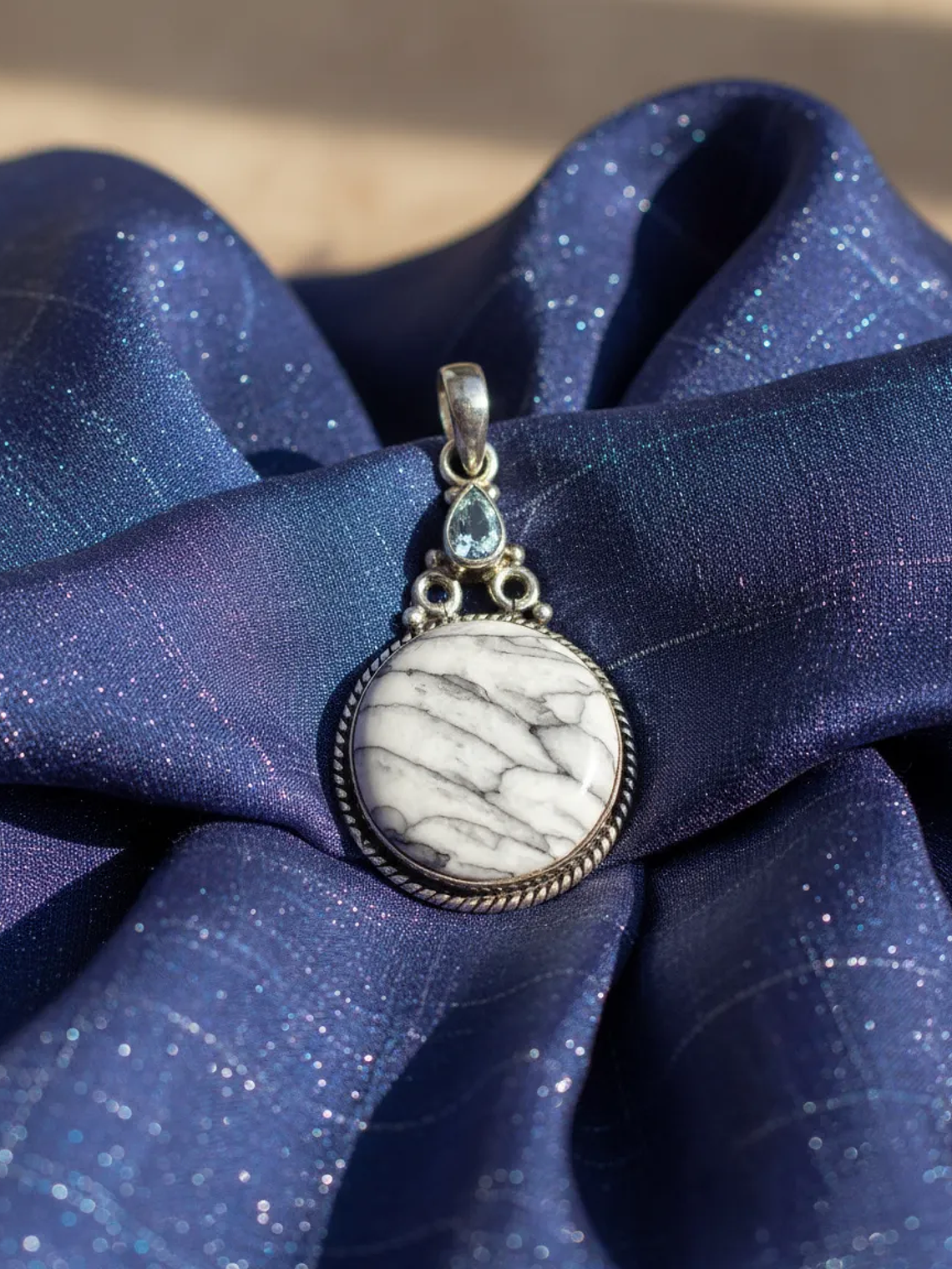 COLGANTE DE PINOLITA Y TOPACIO AZUL PLATA 925 8