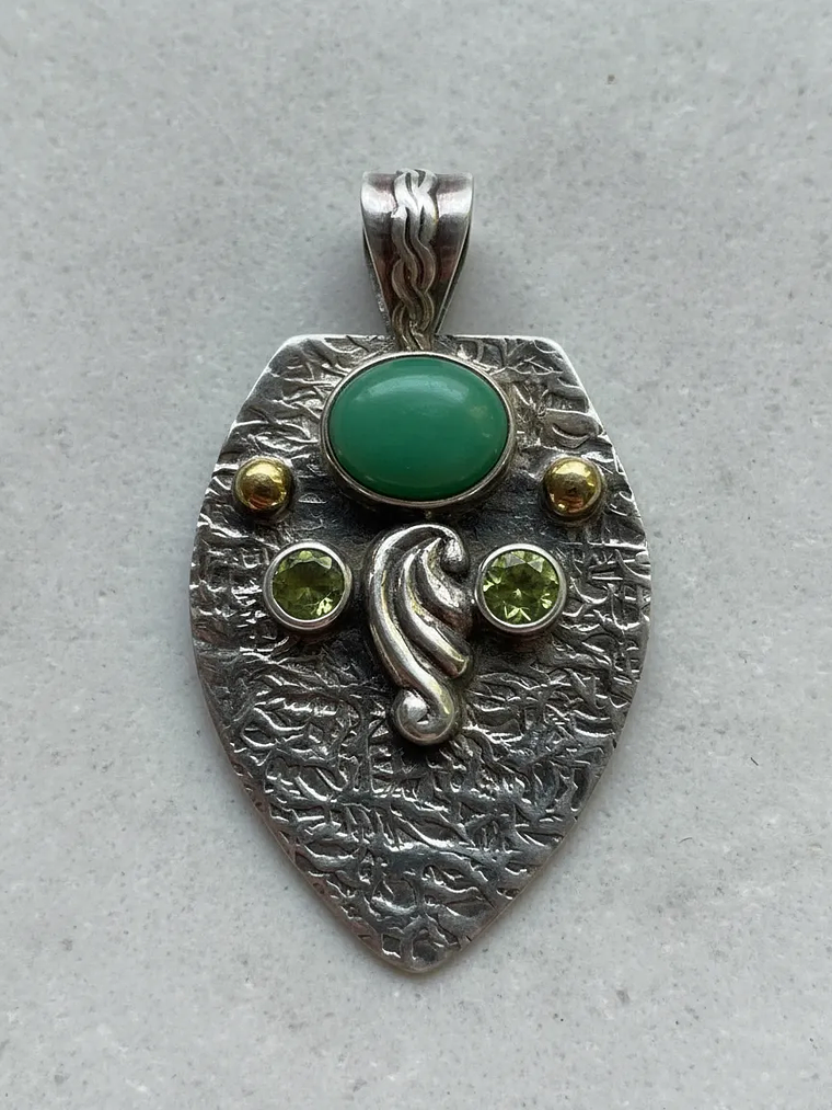 COLGANTE DE CRISOPRASA Y PERIDOTO PLATA 925 1