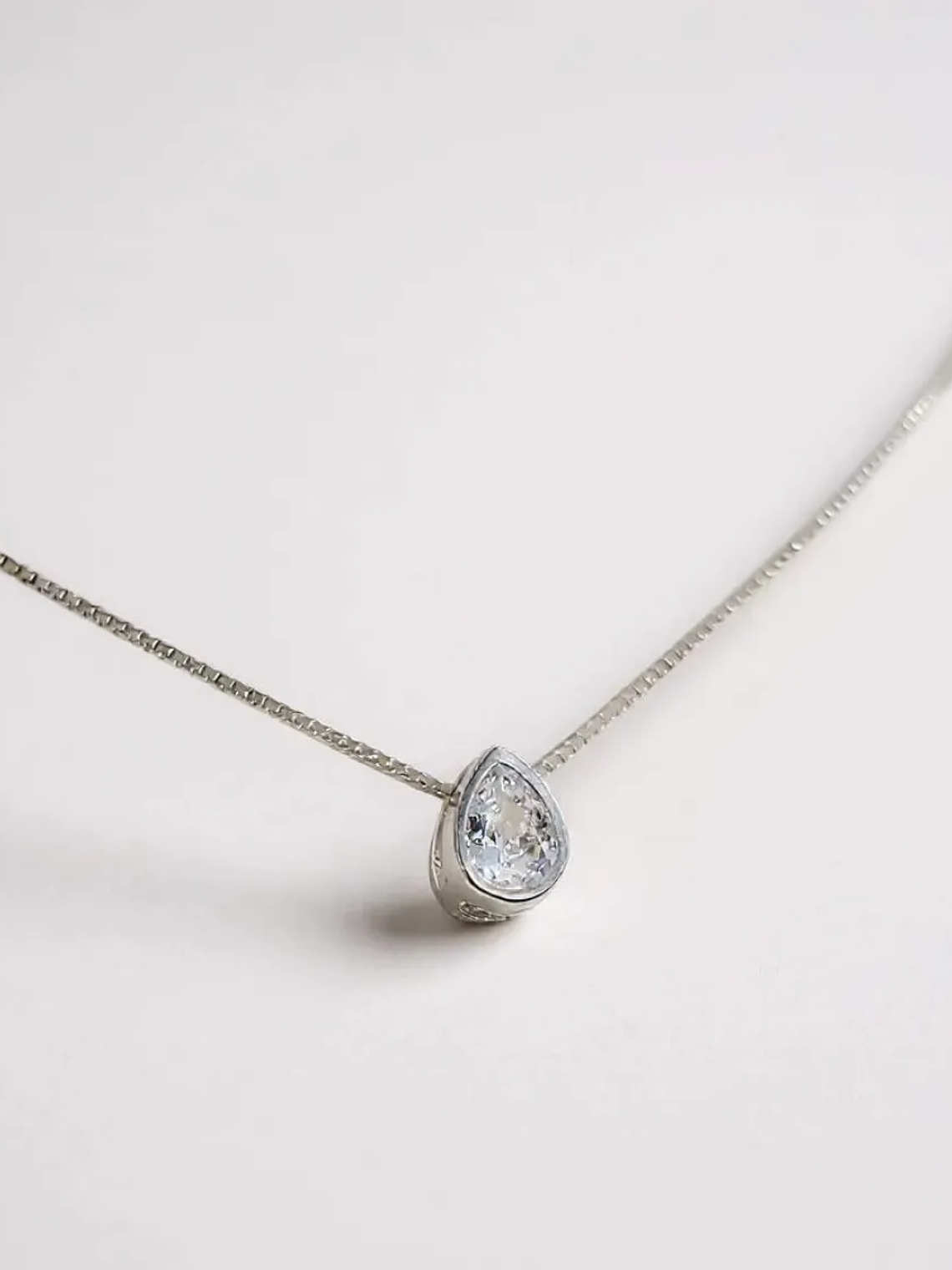 PUNTO DE LUZ CON CRISTAL AUSTRIACO PLATA 925 3