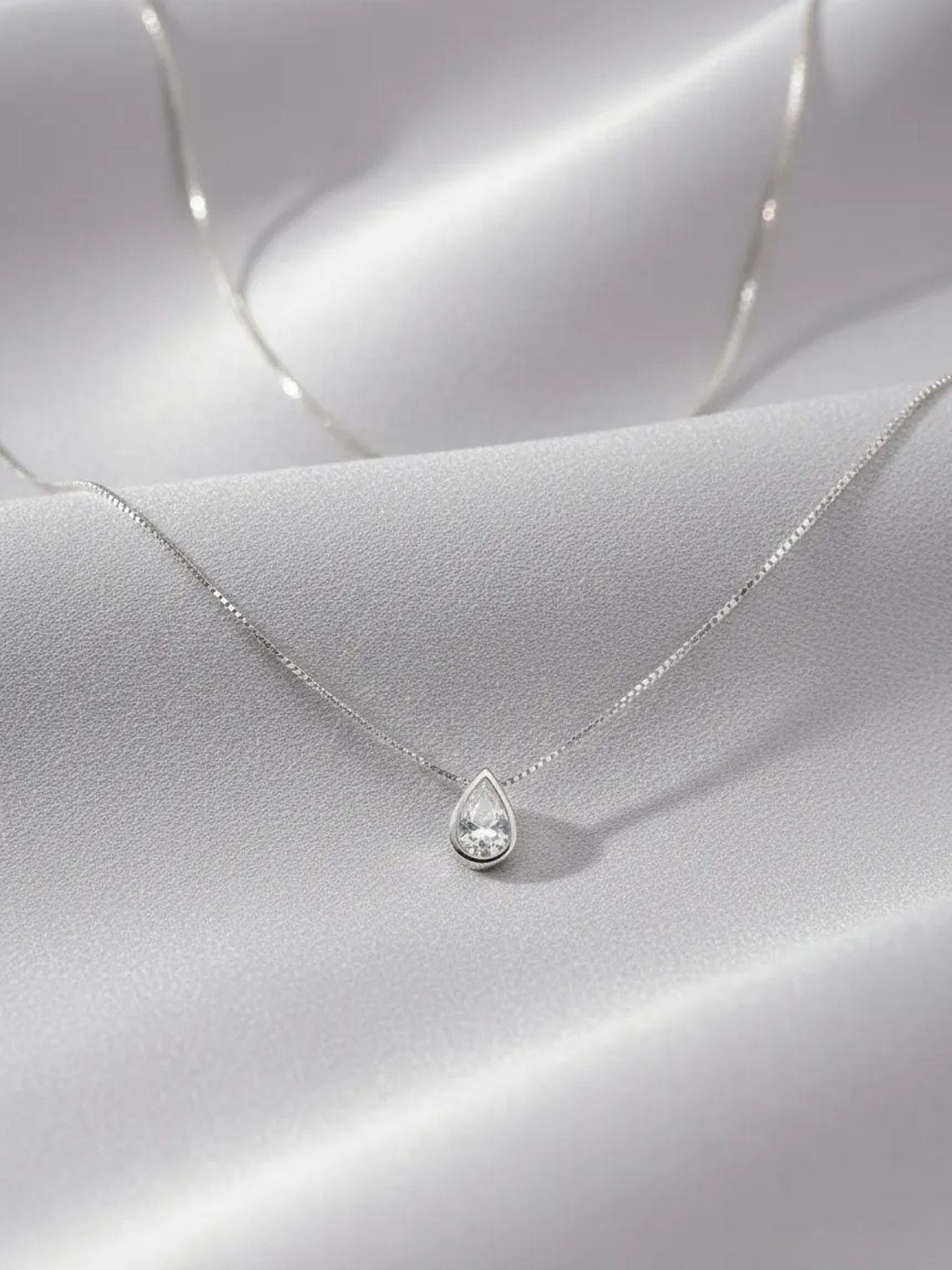 PUNTO DE LUZ CON CRISTAL AUSTRIACO PLATA 925 9