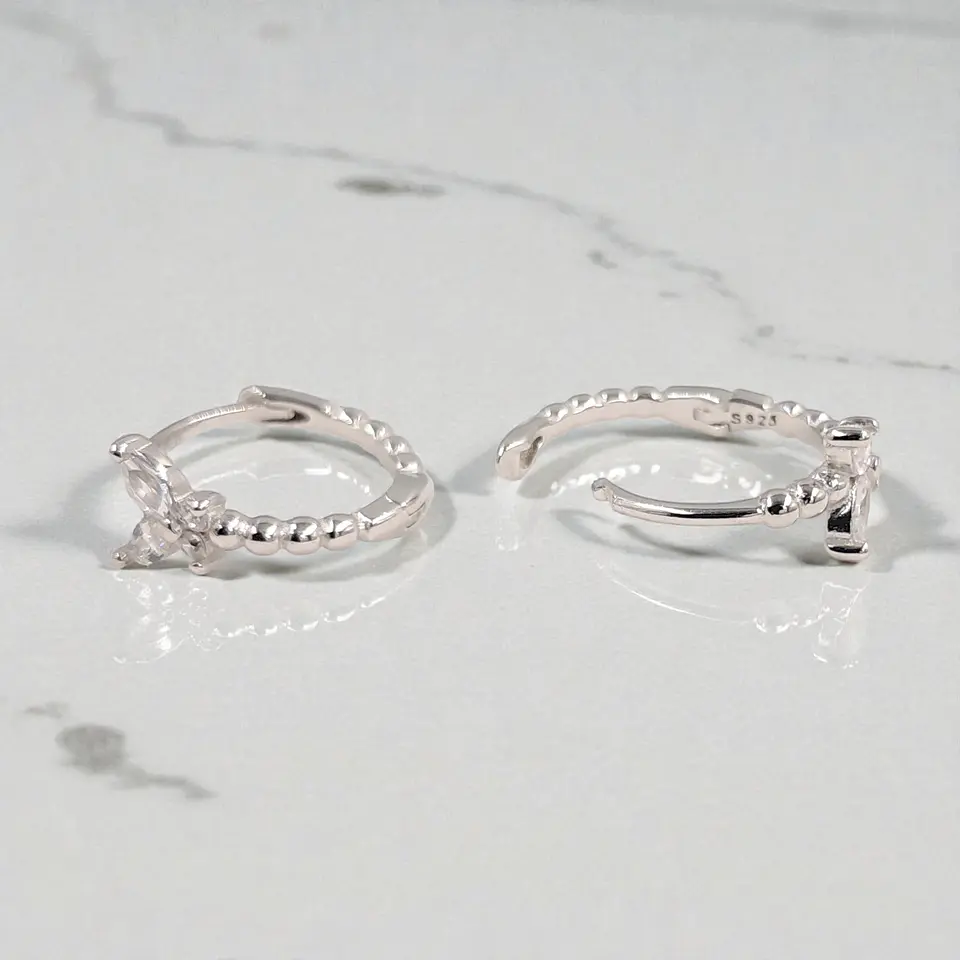 Argollas Mariposa Blanca | Plata 925 baño de rodio 3