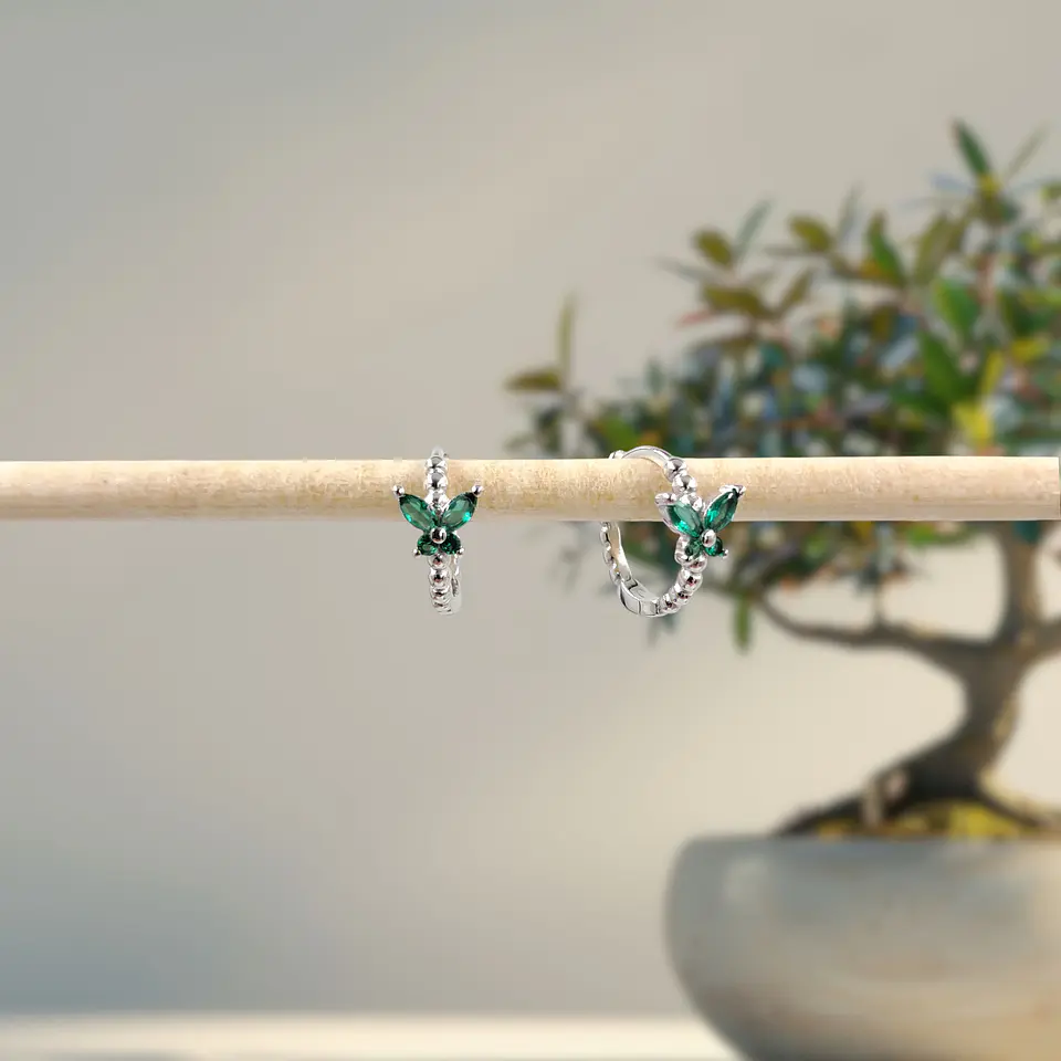 Argollas Mariposa Verde | Plata 925 baño de rodio 4