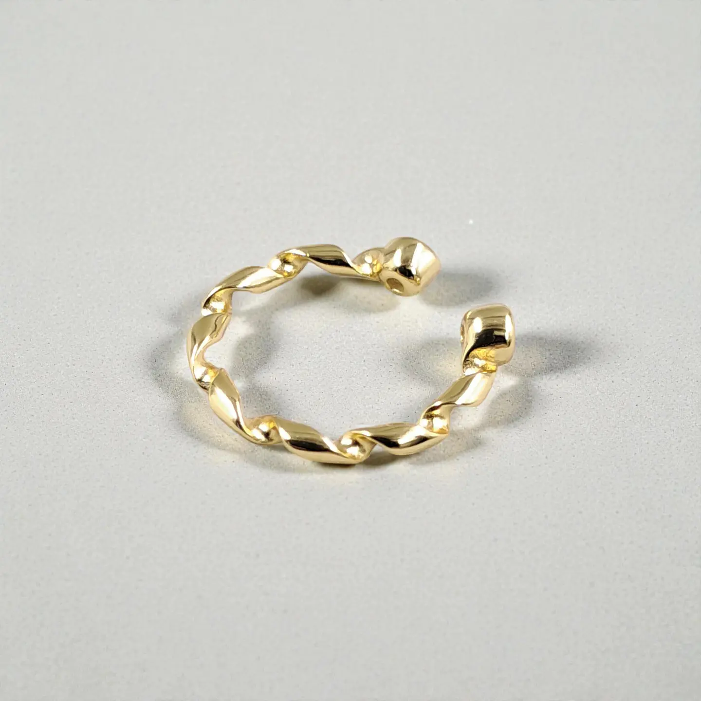 Ear cuff Twist | Plata 925 baño de oro 18k 2
