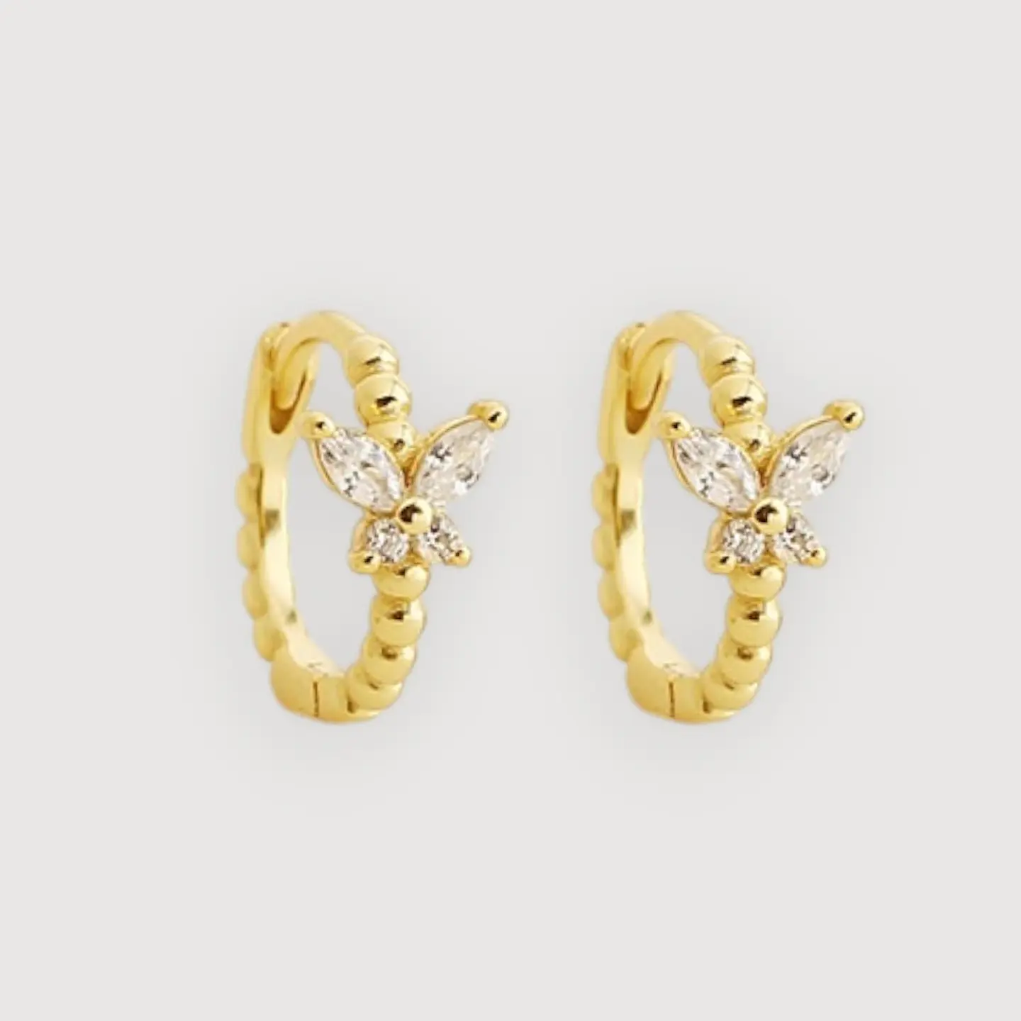 Argollas Mariposa Blanca | Plata 925 baño de oro 18k 1