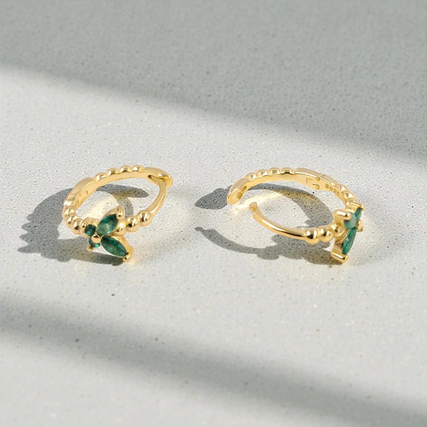 Argollas Mariposa Verde | Plata 925 baño de oro 18k 3