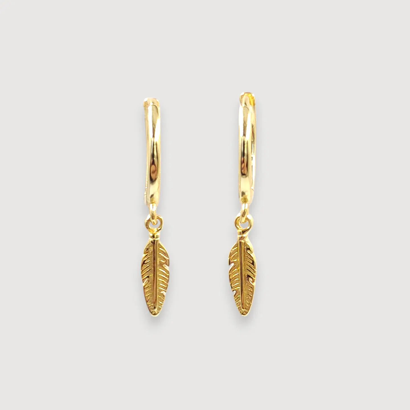 Argollas Pluma | Plata 925 baño de oro 18k 1