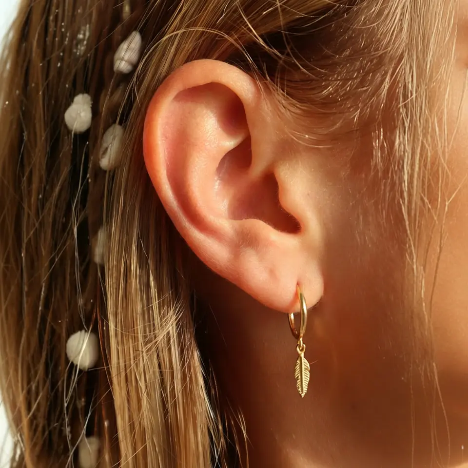 Argollas Pluma | Plata 925 baño de oro 18k 2