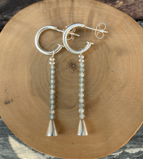 Aros Campanita con Alambre Plata 950 y Mostacillas de Piedra