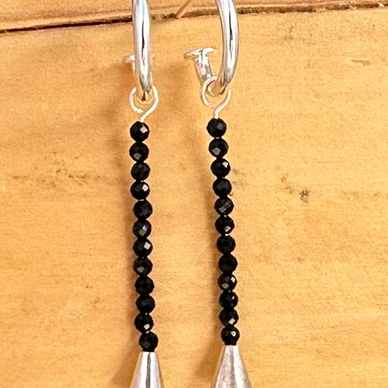 Aros Campanita con Alambre Plata 950 y Mostacillas de Piedra 6